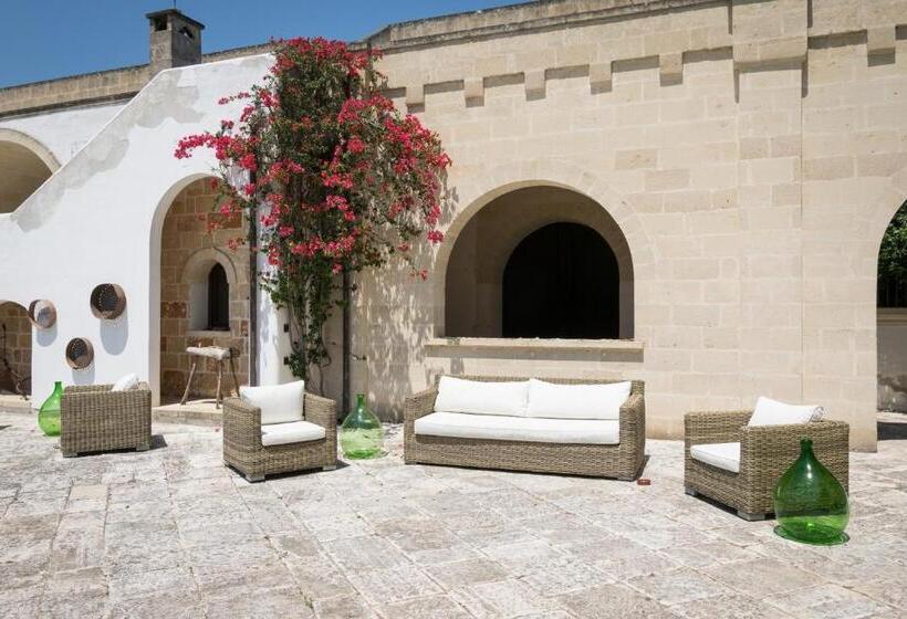 Отель Masseria Mazzetta Salento Corte Del Falconiere B&b