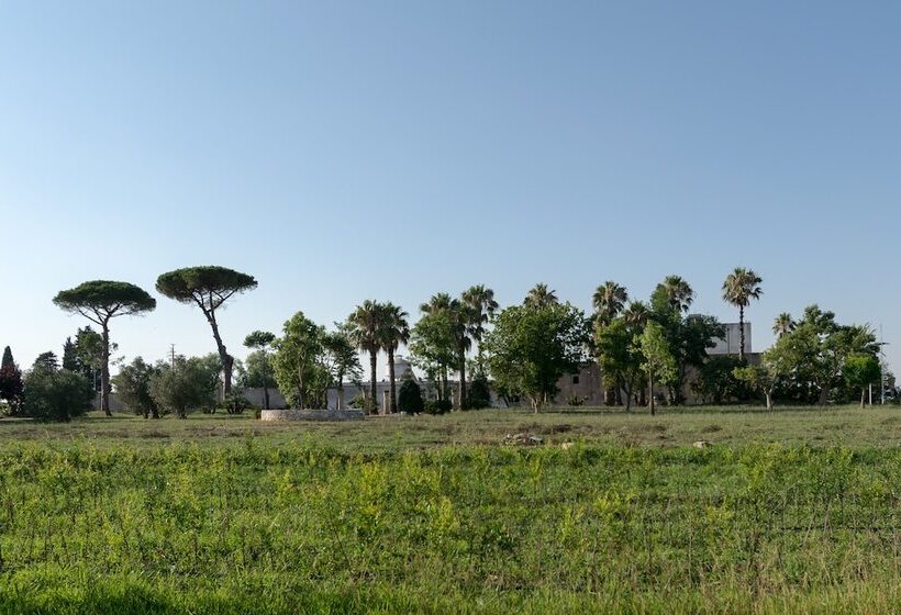 Отель Masseria Mazzetta Salento Corte Del Falconiere B&b