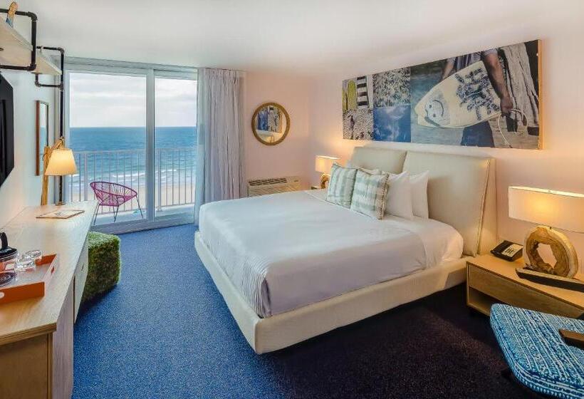 酒店 Plunge Beach Resort