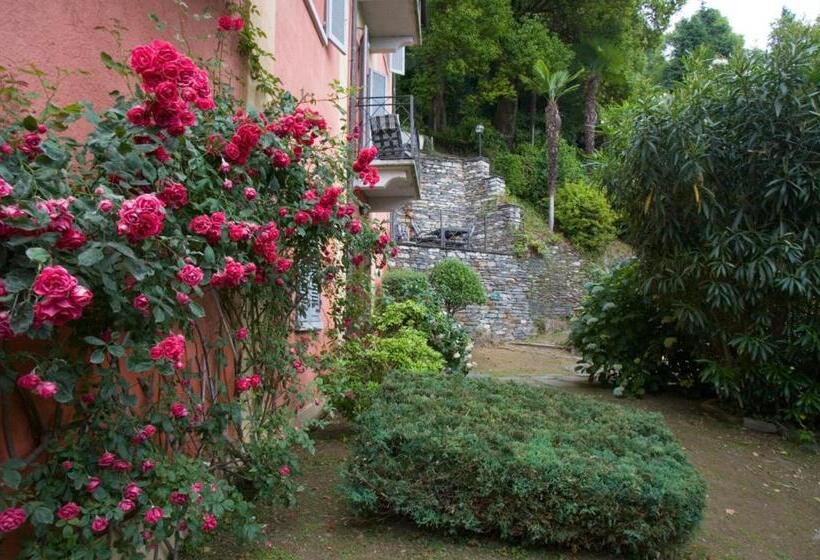 هتل Residence Casa Sul Lago