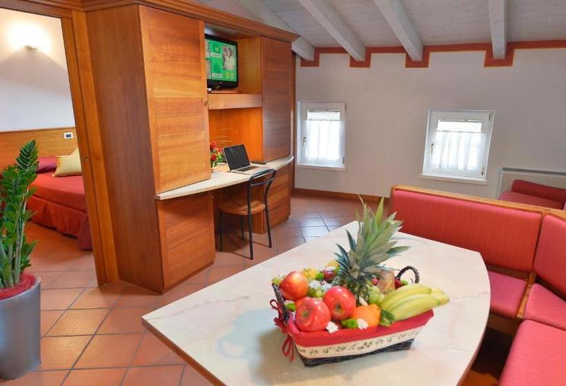 فندق Residence Del Messaggero