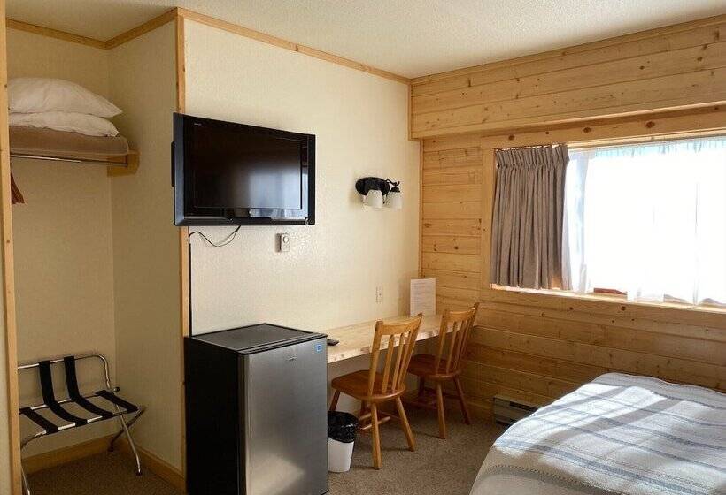 בית מלון כפרי Stork Nest Inn