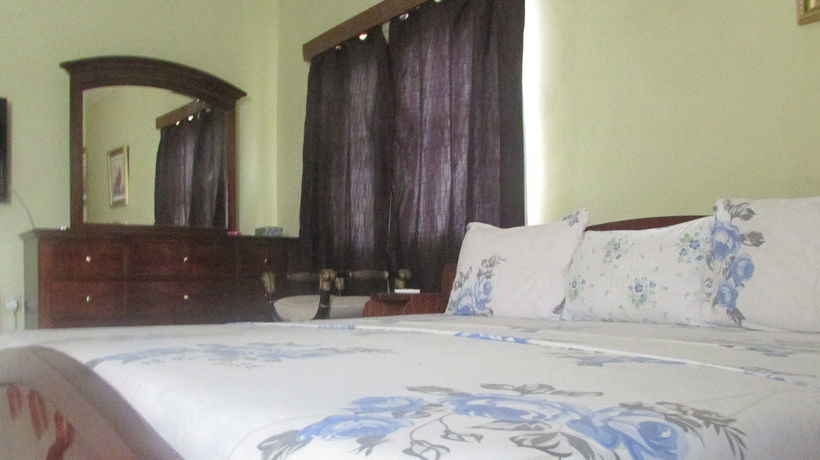 بنسيون Malbert Inn