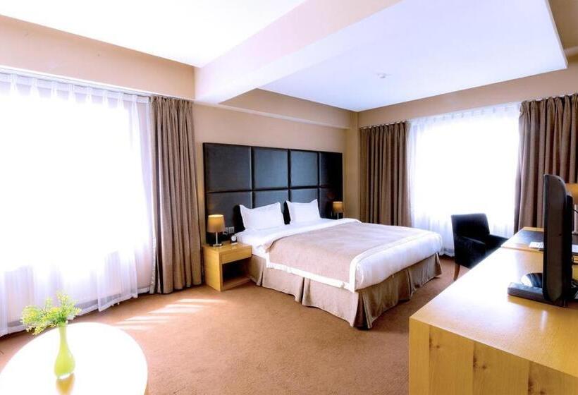 The Corporate Hotel Convention Centre