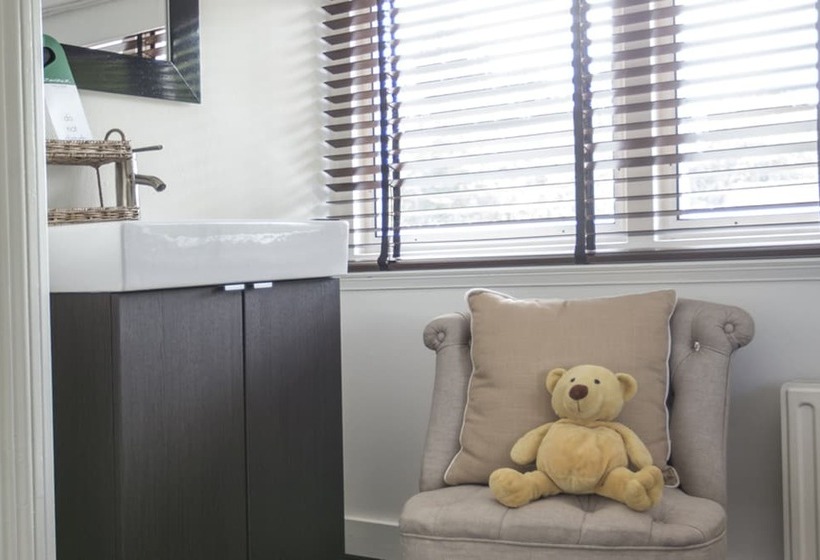 Zenzez Hotel & Lounge