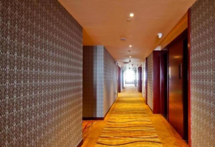 Отель Green Tree Eastern Hefei Dahua International Harbor