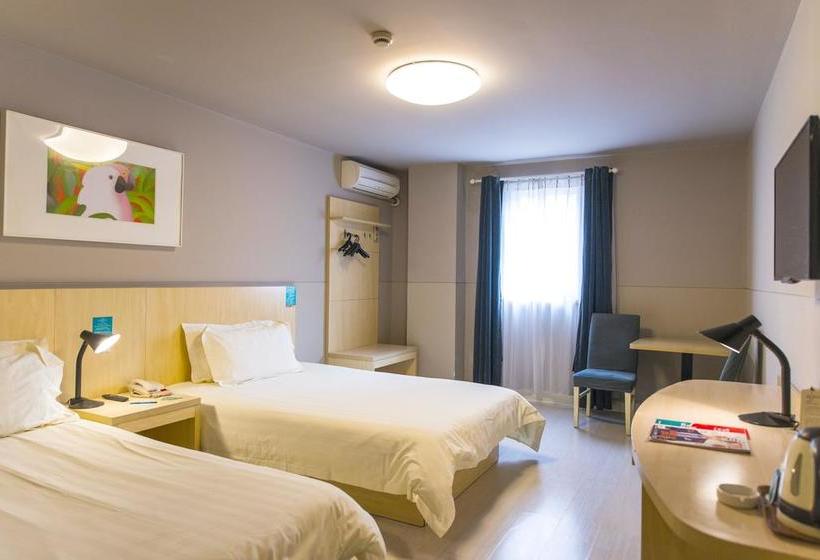 בית מלון כפרי Jinjiang Inn Select Qingdao Henan Road Railway Station