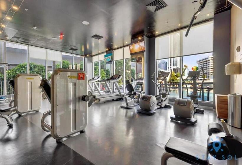 فندق صغير Resort Amenities   Amazing Pool And Gym