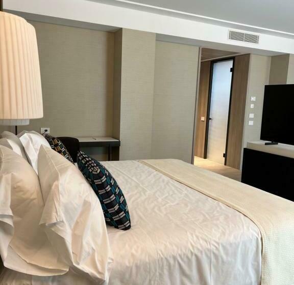 هتل Ceccarini 9 Home Suite Home