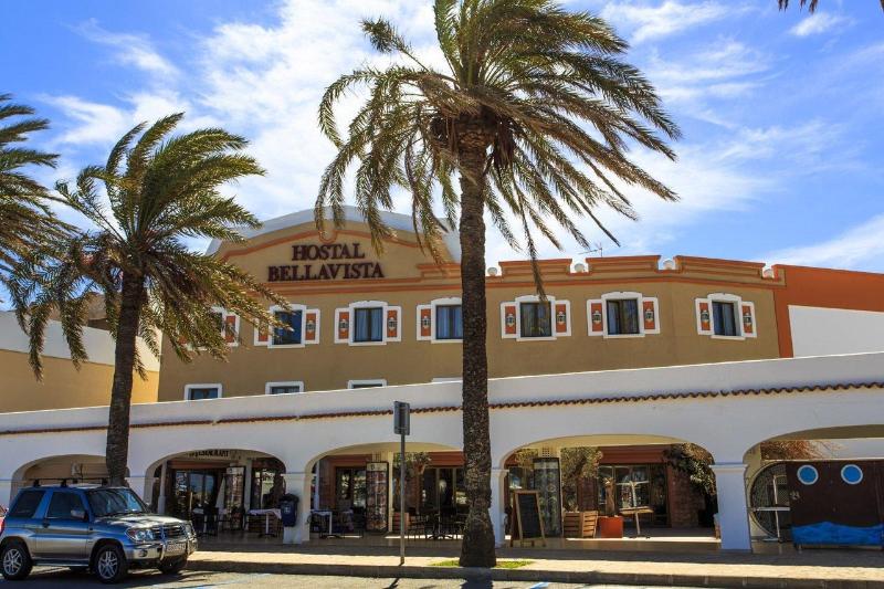 Отель Hostal Bellavista Formentera