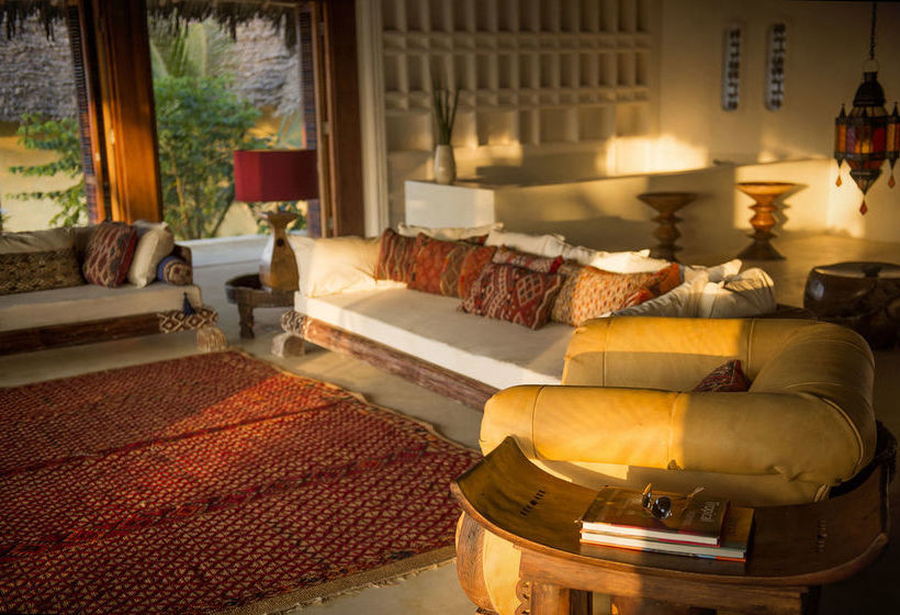 هتل Qambani Luxury Resort