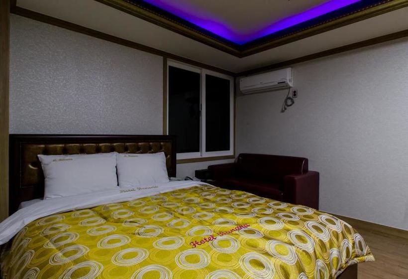 בית מלון כפרי Gwangju  Banana