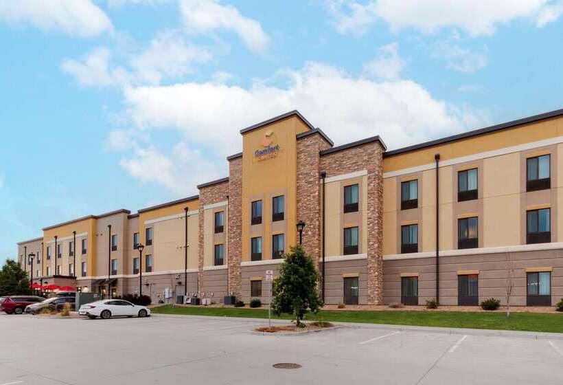 هتل Comfort Suites Loveland