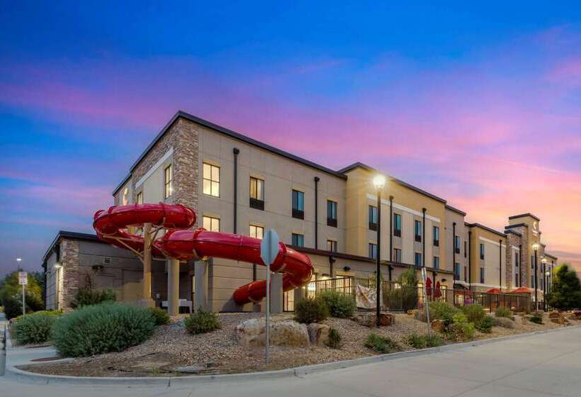 هتل Comfort Suites Loveland