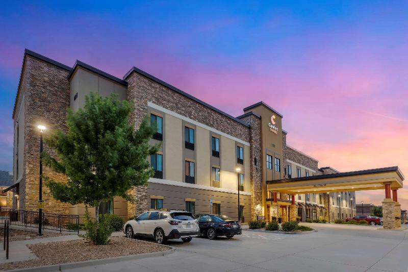 هتل Comfort Suites Loveland