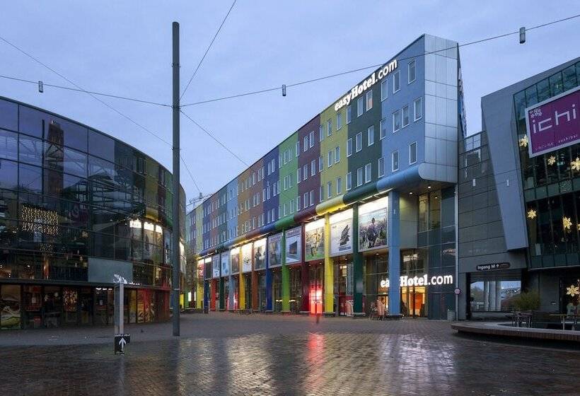 Easyhotel Amsterdam Arena Boulevard
