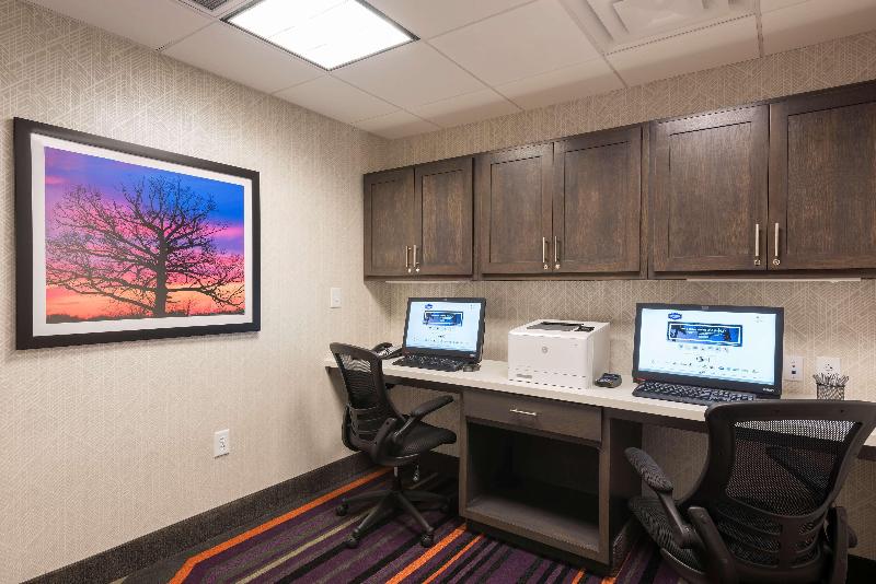 בית מלון כפרי Hampton Inn & Suites West Lafayette