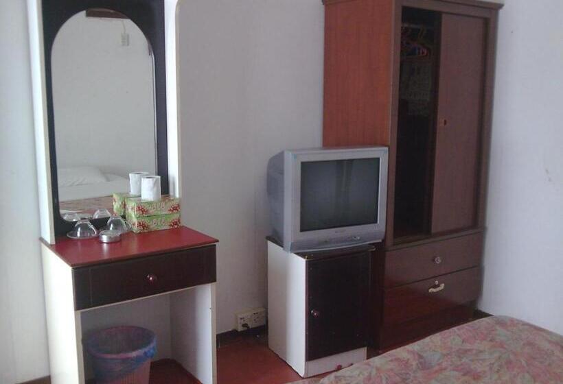 هتل Pangkor Bay View Beach Resort