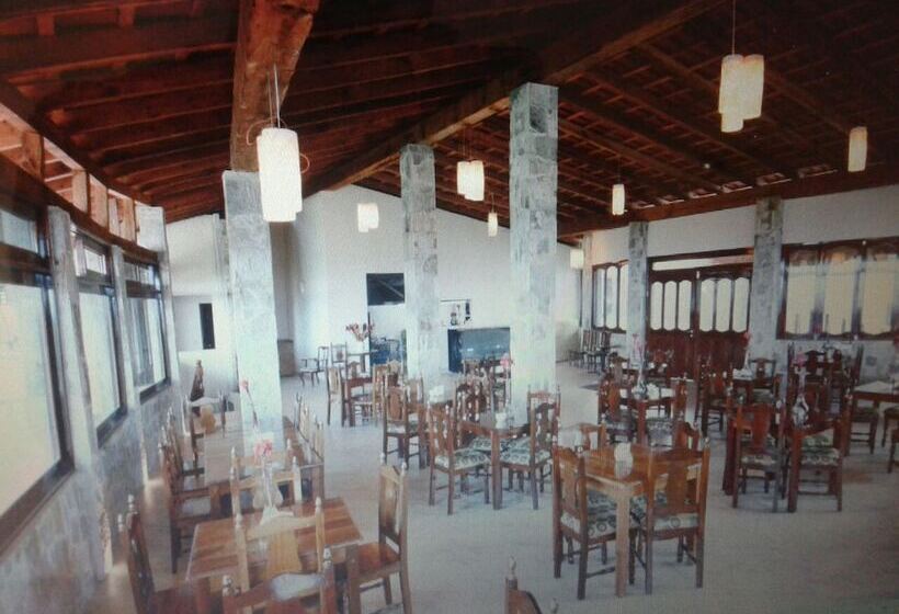 هتل Parador Jl