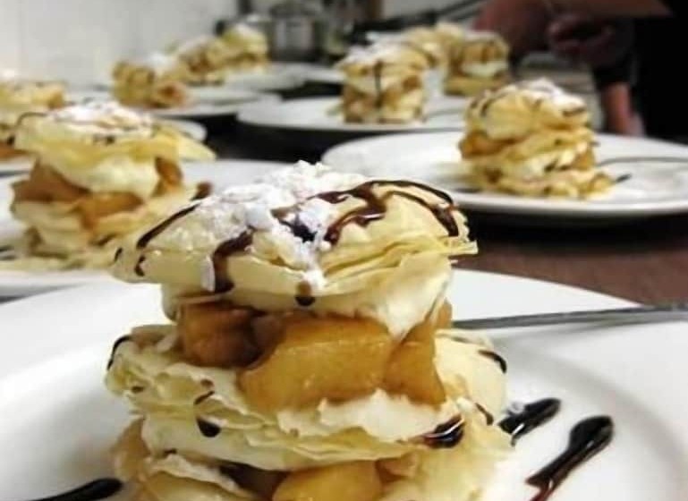 호텔 Spring Creek Mountain Cafe & Cottages