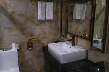 Lavande Hotel Guangzhou Xilang Metro Station