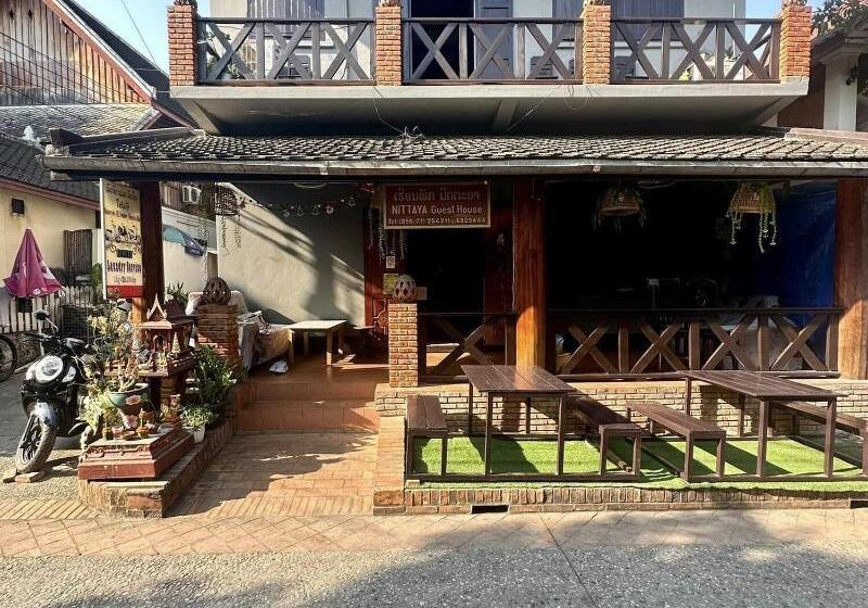 פנסיון Nittaya Guesthouse