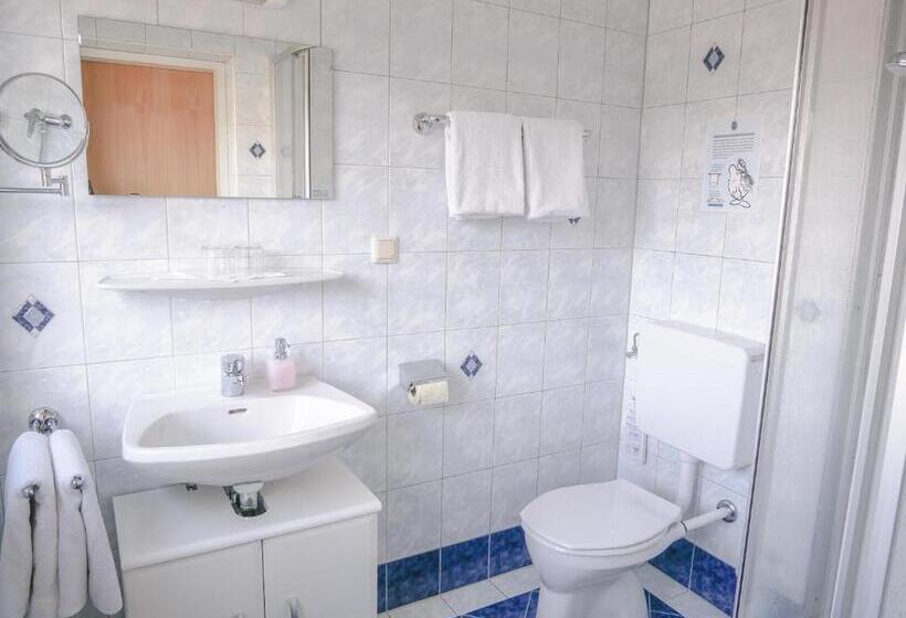 مبيت وإفطار 5rooms Frühstückspension
