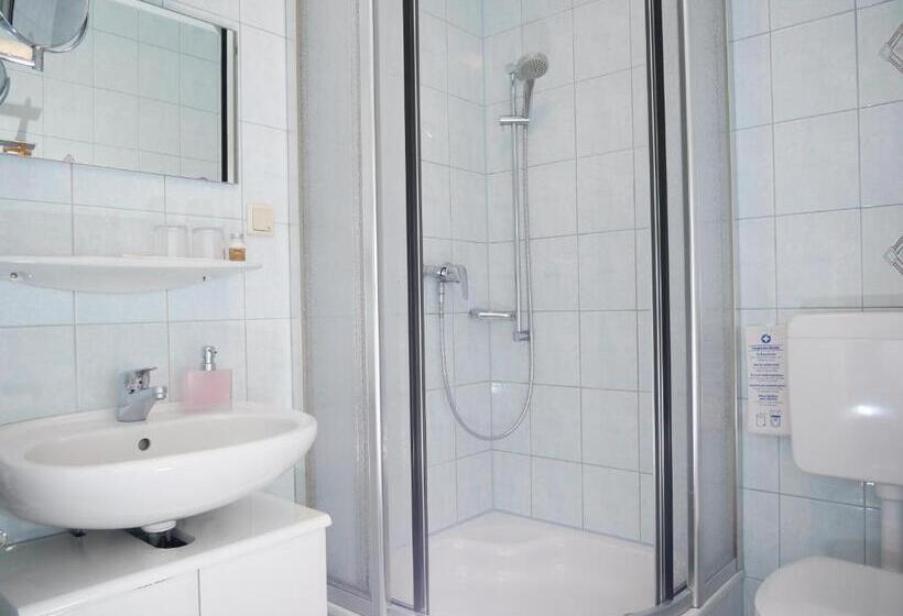 مبيت وإفطار 5rooms Frühstückspension