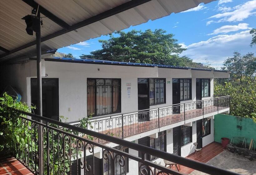 هتل Campestre Villa Tiffany