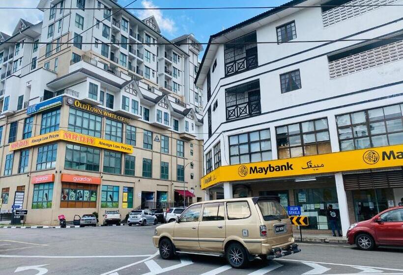 پانسیون 100 Oastel Coliving