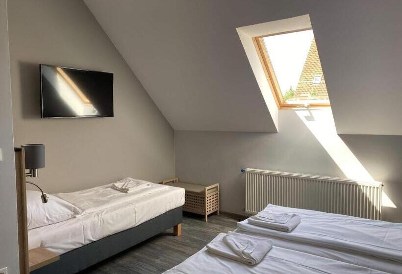 Bed and Breakfast Kis Szieszta Panzió
