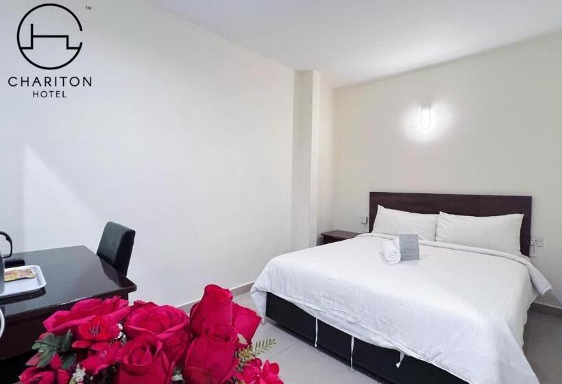 Chariton Hotel Skudai Kiri
