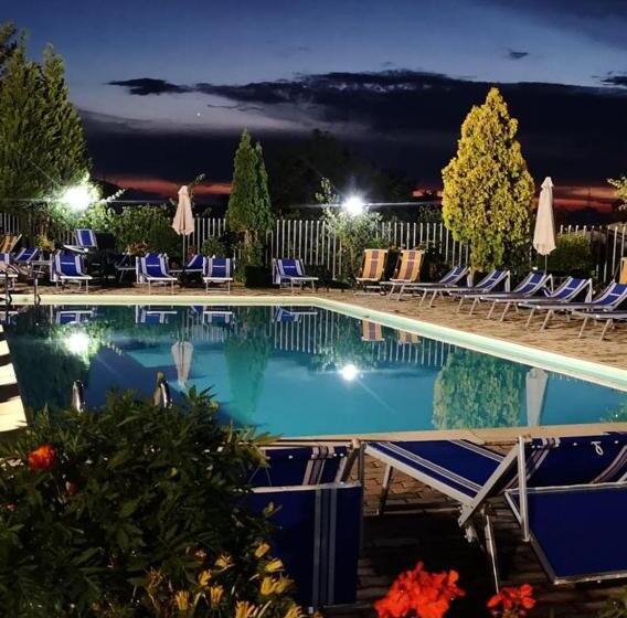 فندق Casa Vicino