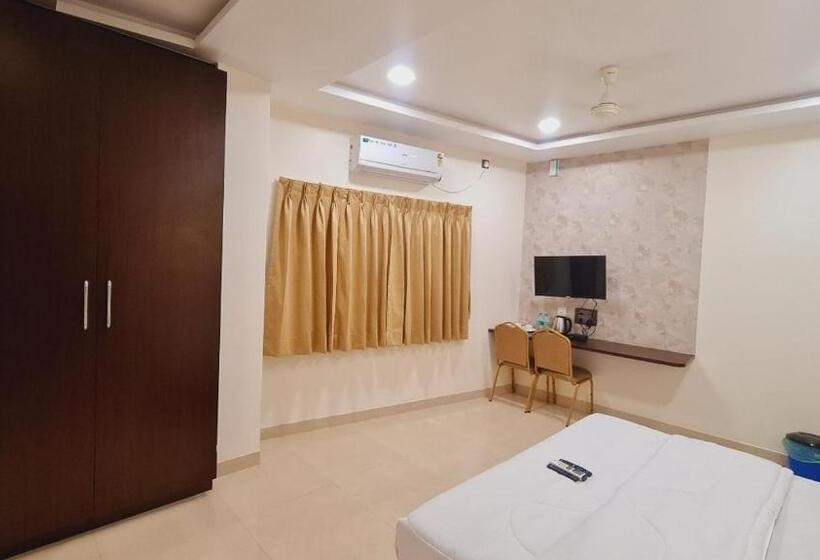 בית מלון כפרי Elegance Inn