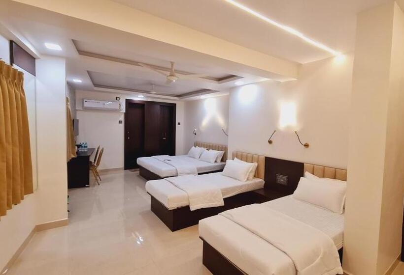 בית מלון כפרי Elegance Inn