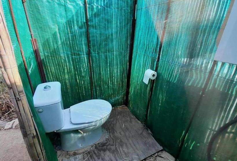 بنسيون Milagro De Algar