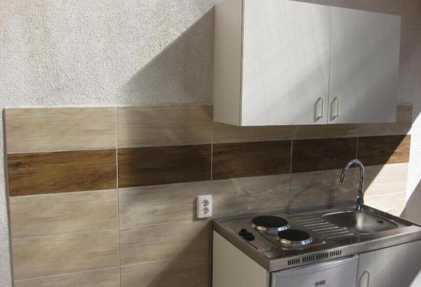 펜션 Parti Apartman