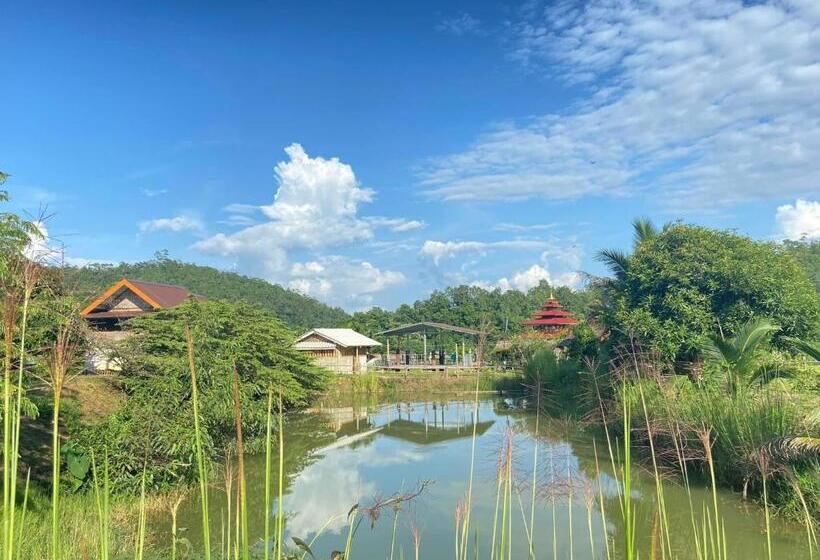 بنسيون Poopha Home Stay