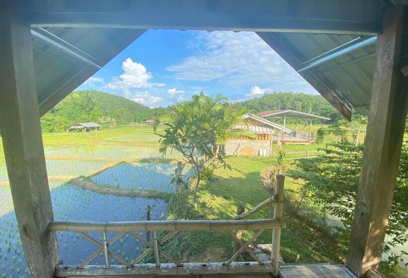 بنسيون Poopha Home Stay