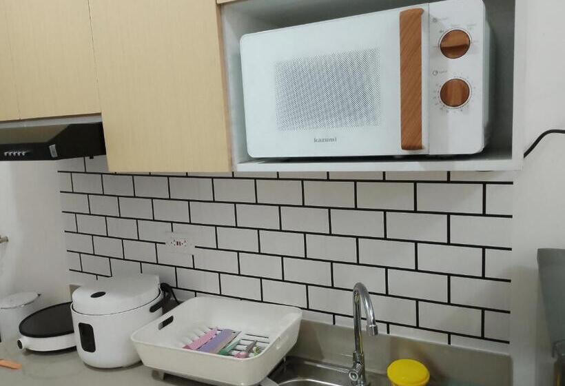 Homely Green 2 Residences Near Dlsu Eac Umc