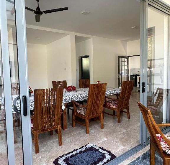 酒店 A   Lili Villa