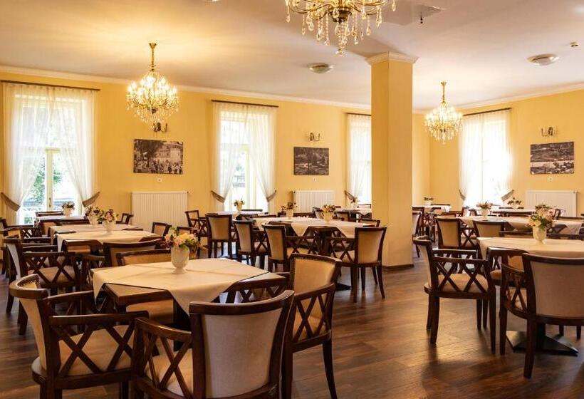 בית מלון כפרי Melik