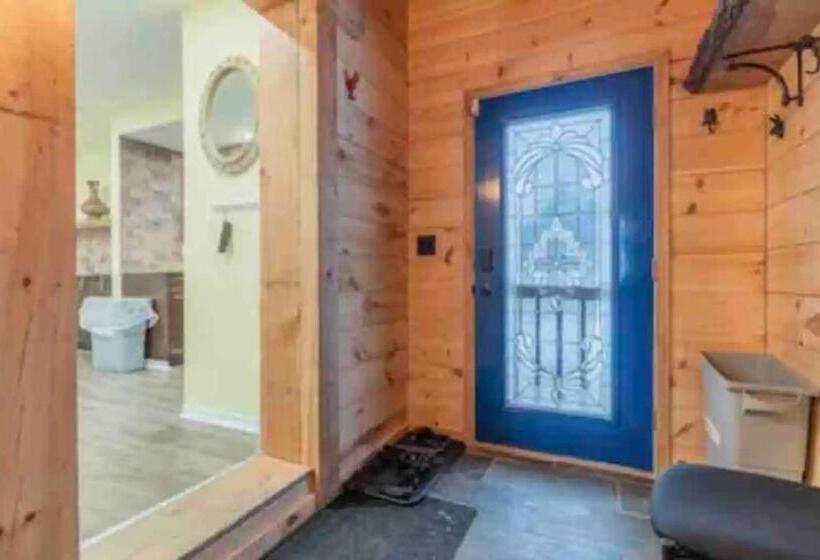 ホテル Riverfront Suites, Quinte, On