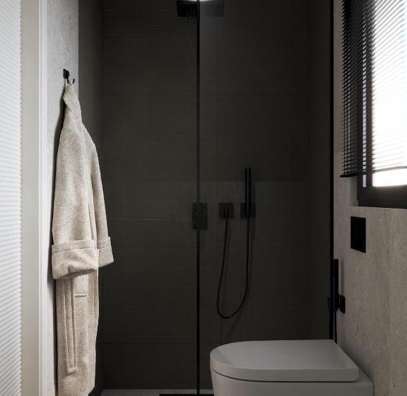 هتل Sea La Vie Suites