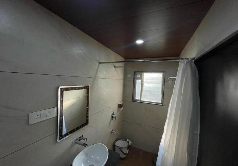 בית מלון כפרי Sunny Executive