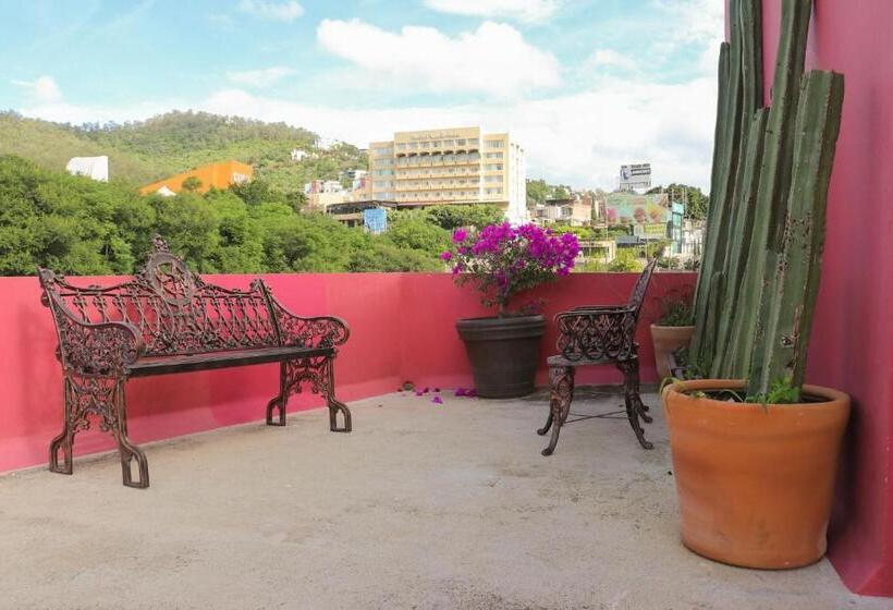 پانسیون Anda Nomad Hostel Oaxaca