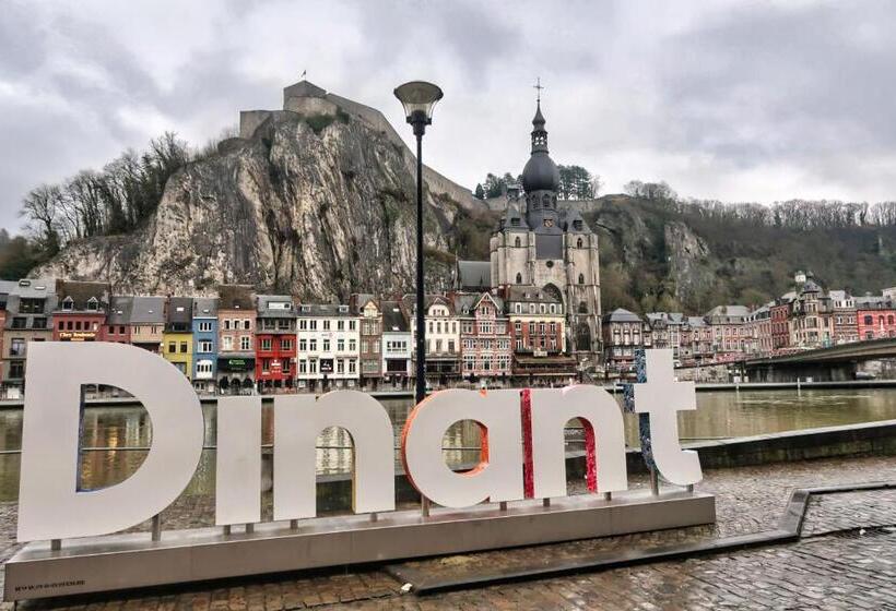 بنسيون Monsieur Michel