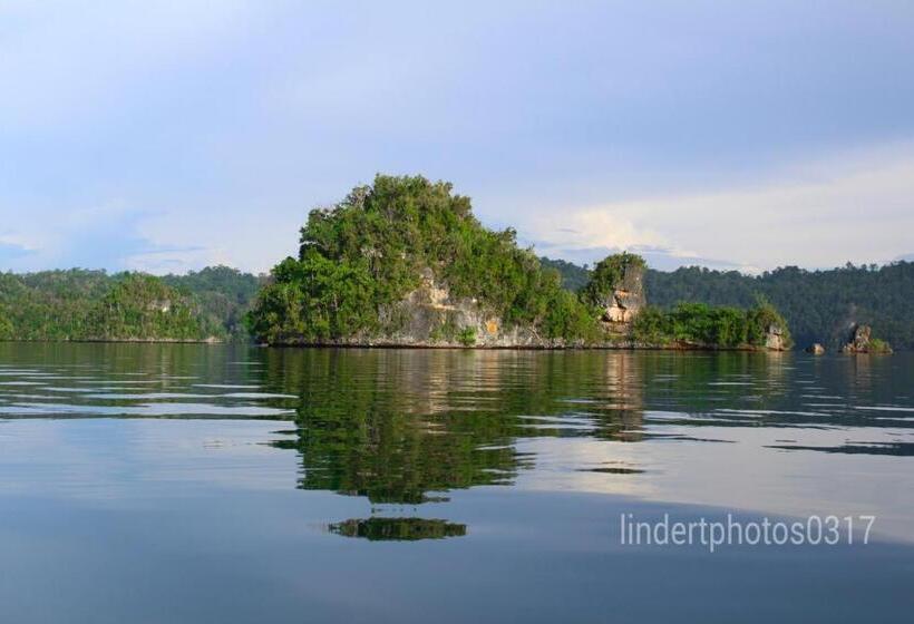 پانسیون Private Island Guest House