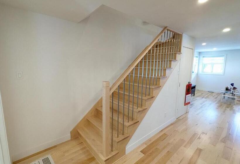 بنسيون Riverview Cottage
