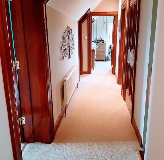 住宿加早餐  Glenvela Guest House